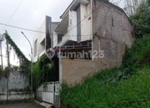 Rumah Lelang Murah Nyaman 2 Lantai Komplek Sunrise Hill Residence 2