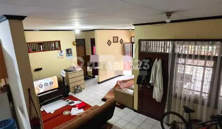 Rumah Lelang Murah Nyaman Siap Huni SHM di Jl. Pratista Barat Vii
