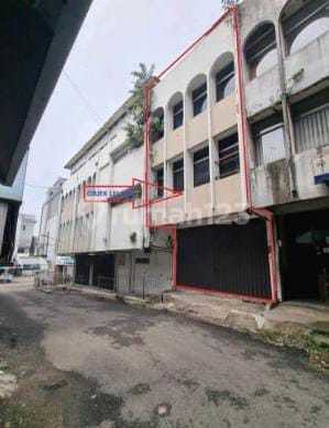 2 Unit Shop House Auction SHGB Ready to Occupy Jl. Behind Factory, Braga 2