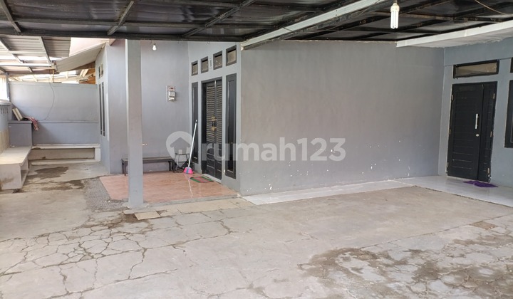 Affordable Good Auction House Unfurnished Freehold Title on Mekar Indah Street, Bandung 2