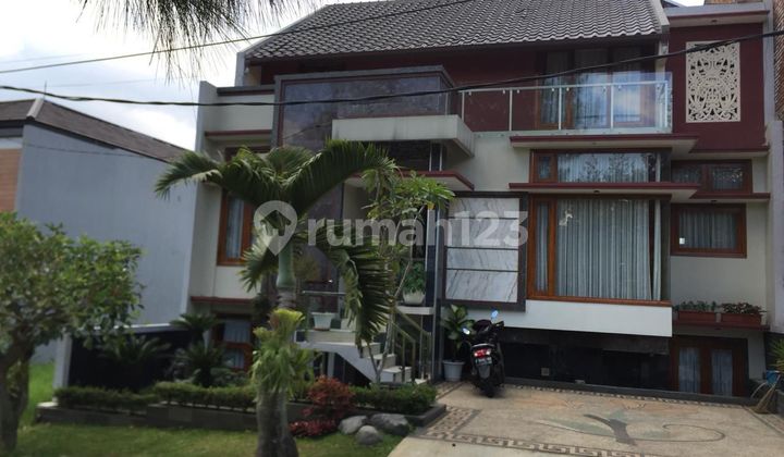 Villa Luxury Mewah Funish Nyaman SHM 6 Lantai Setiabudhi Terrace