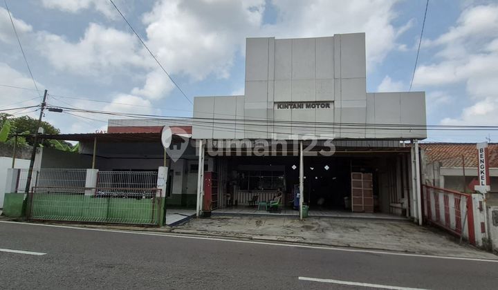 Rumah dan Workshop Murah Strategis di Gunung Batu Pasteur Bandung