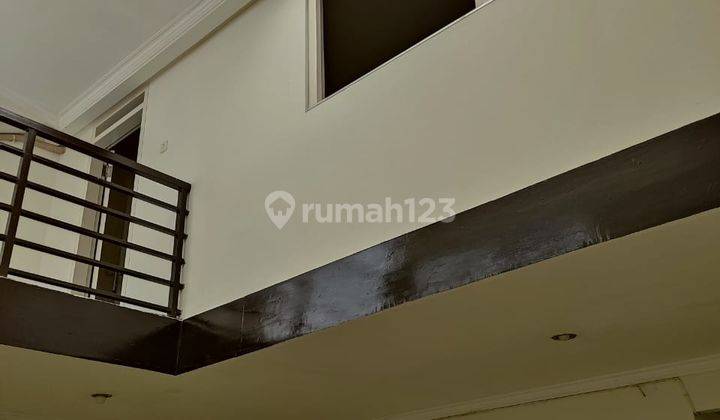 Sewa Rumah Mekarwangi Semi Furnished Cluster One Gate System 1