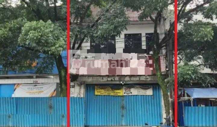 Ruko 3 Lantai Nyaman Siap Huni di Jalan Astana Anyar Ruko 3 Lantai Nyaman Siap Huni di Jalan Astana Anyar