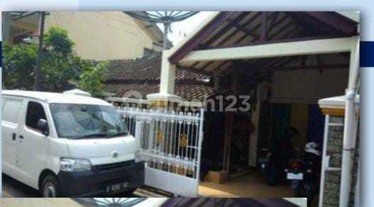 Rumah Lelang SHM Siap Huni Nyaman Terawat di Jl. Permai Xii, Margaasih