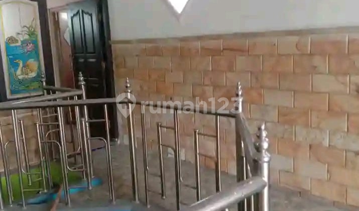 Rumah Sewa Murah Bangunan Bagus Lokasi Strategis 2