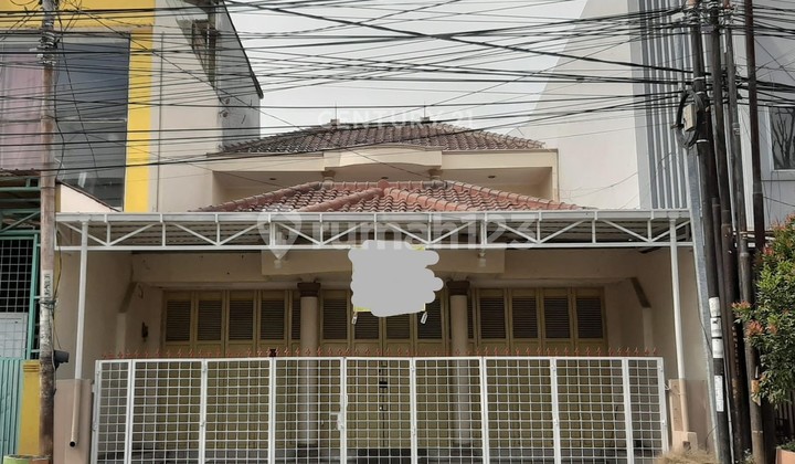 Strategic 2-Story Shophouse in Perumnas Cirebon City 1