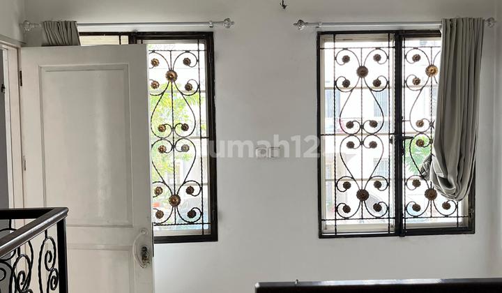 Jual Rumah Siap Huni 3 Lantai 5 Menit Mkg