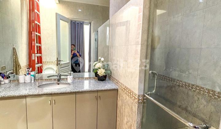 For Sale PIK 1 Indomobil House. Neat Unit, Ready to Use. Semi-Furnished