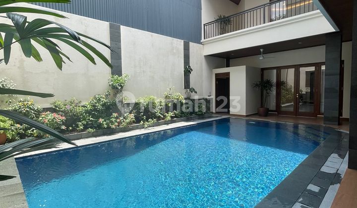 Dijual Rumah Mewah Lebak Bulus Dekat MRT Dalam Komplek