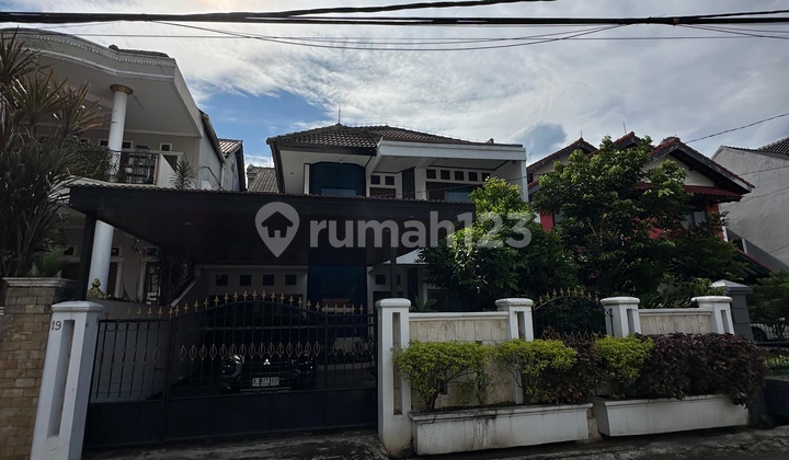 Dijual Rumah Cantik Terawat Siap Huni di Cibubur