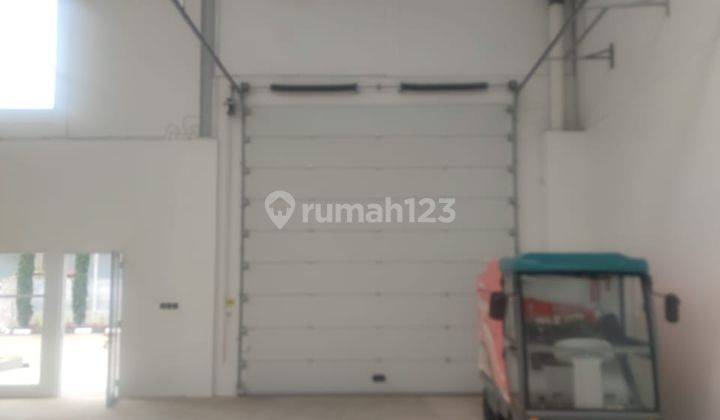 GUDANG BARU DAN SANGAT BAGUS DI KAWASAN BATUJAJAR 2