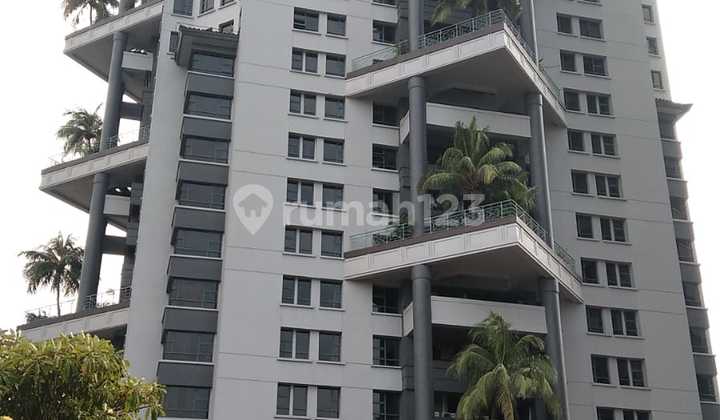 Apartemen eksklusif lokasi premium di pusat kota.  2