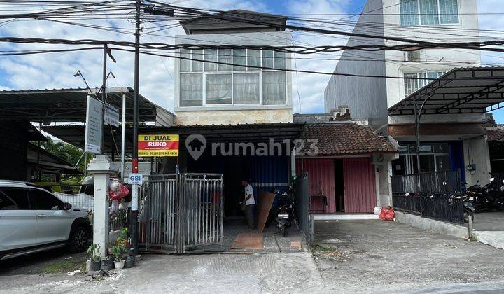Dijual ruko 2 lantai lokasi strategis di pinggir jalan utama. 2