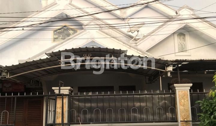 Turun harga, Rumah 2Lantai area tengah kota Malang Turun harga, Rumah 2Lantai area tengah kota Malang