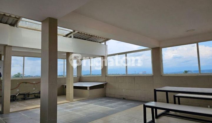 Rumah + Kolam Renang 4,25x9, beserta perabotan, area tengah kota Malang 2