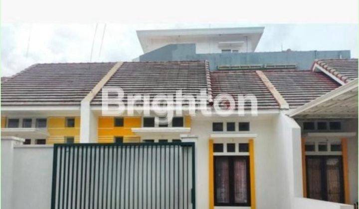 Rumah minimalis, area tengah kota Malang 1