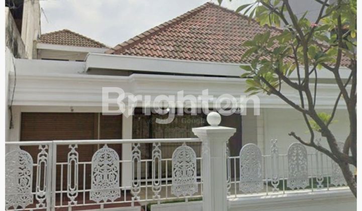 Rumah mewah di Margorejo Indah, Surabaya.