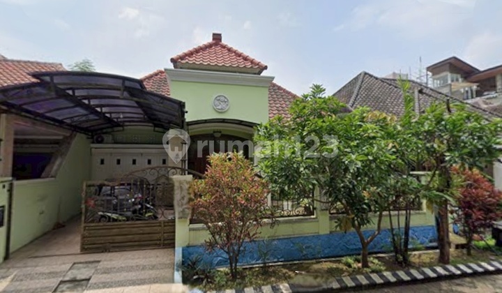 Rumah Nyaman Di Area Tengah Kota Malang Rumah Nyaman Di Area Tengah Kota Malang