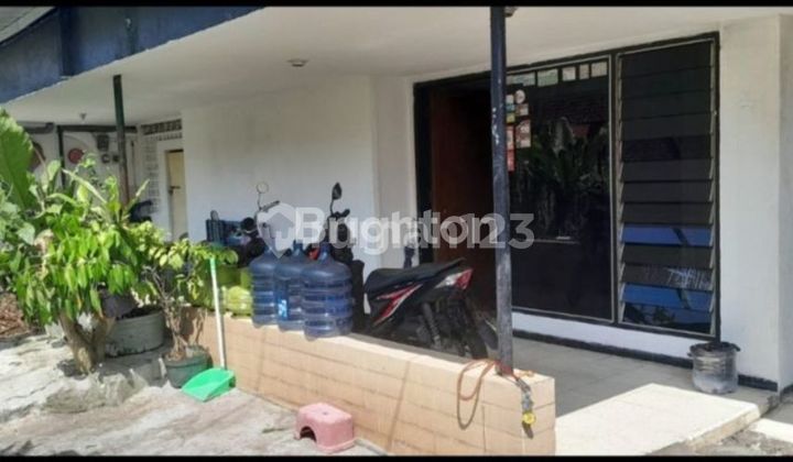 2-Story House, Central Area of Malang City 2