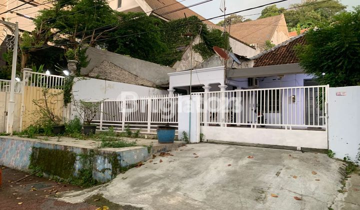 RUMAH STRATEGIS TENGAH KOTA 1