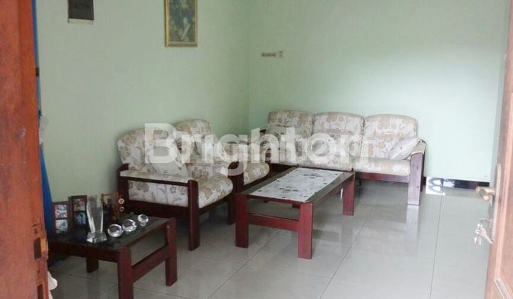 DIJUAL CEPAT RUMAH 2 LANTAI,... 2