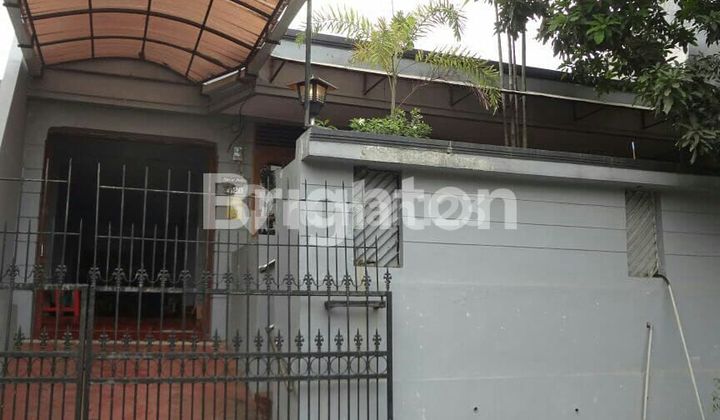DIJUAL CEPAT RUMAH 2 LANTAI,... 1