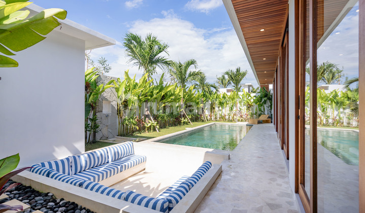 Modern 2-Bedroom Villa with Private Pool in Pererenan
