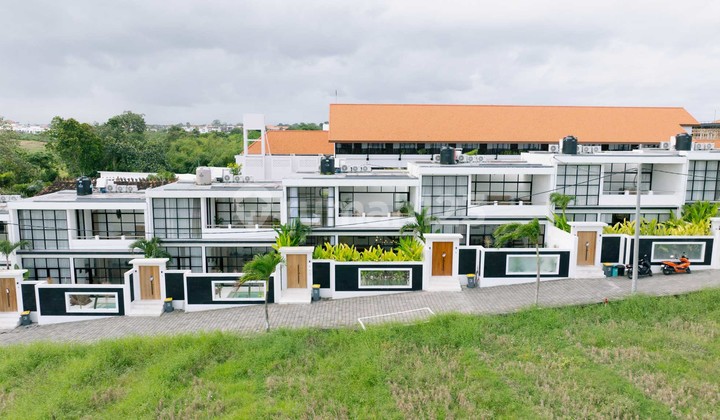 Modern 2-Bedroom Villa in Prime Pererenan Location