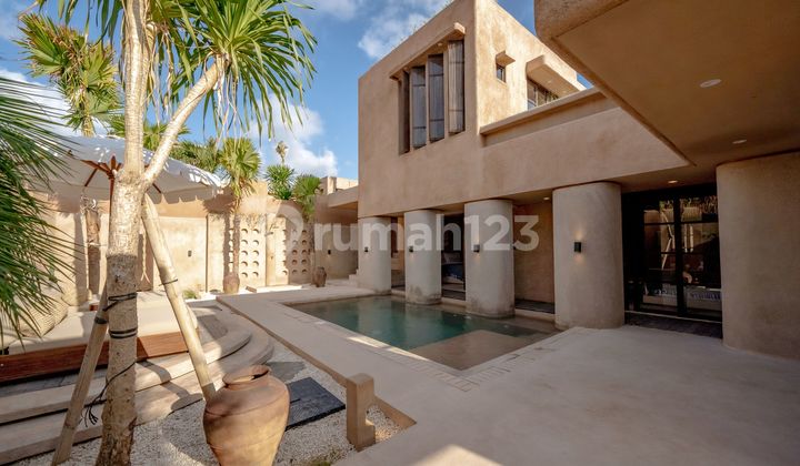 Elegant 3-Bedroom Hideaway in Pererenan