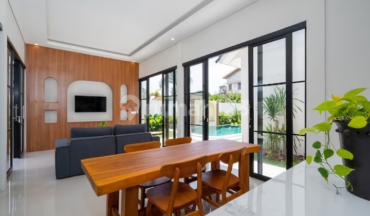 Tenang, Retreat 3-Kamar dengan Taman dan Kolam Renang di Dalung