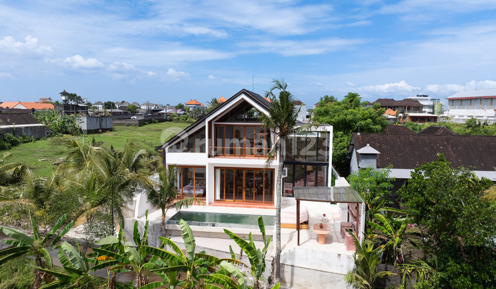 2-Bedroom Villa with Rice Field & River Views in Pererenan 2-Bedroom Villa with Rice Field & River Views in Pererenan