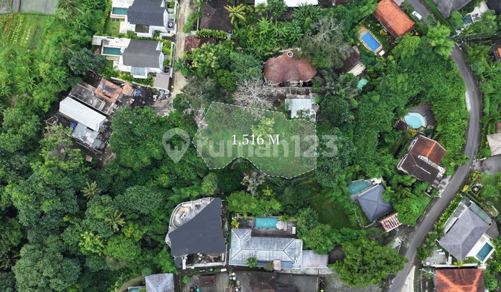 Land 1,516 m² with a Tranquil River Valley Atmosphere in Cepaka. Land 1,516 m² with a Tranquil River Valley Atmosphere in Cepaka.