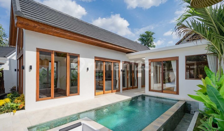 2-Bedroom Villa with Lush Garden & Jacuzzi in Cepaka 2-Bedroom Villa with Lush Garden & Jacuzzi in Cepaka