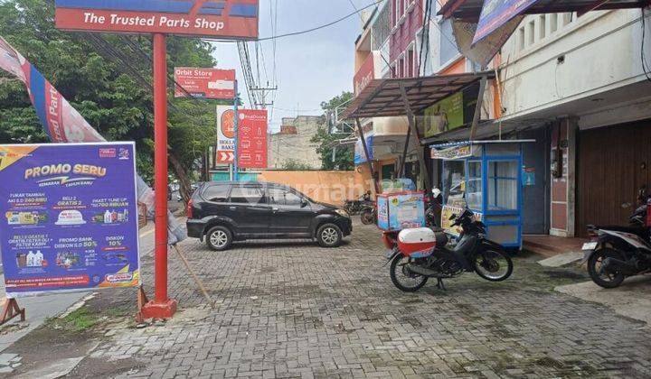 Ruko Strategis di Jalan Kelud Semarang 2