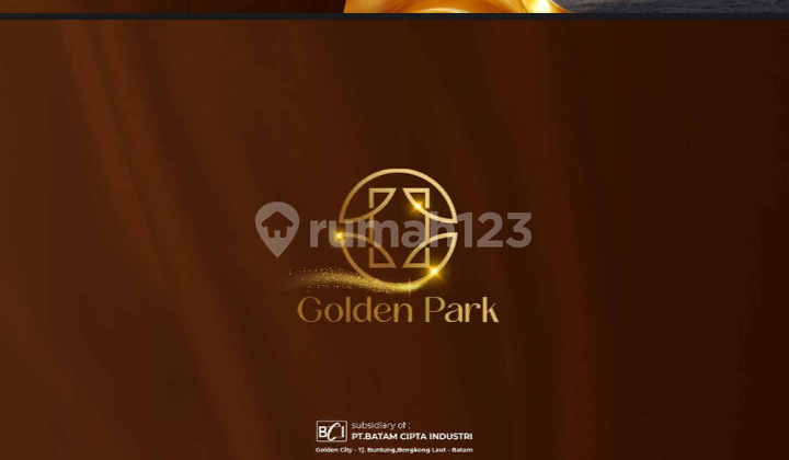 For Sale: Golden Park Shop House