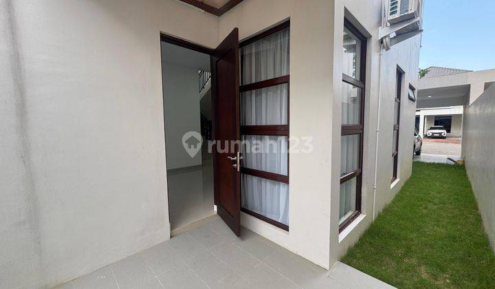 Dijual Rumah Grand Orcht 2
