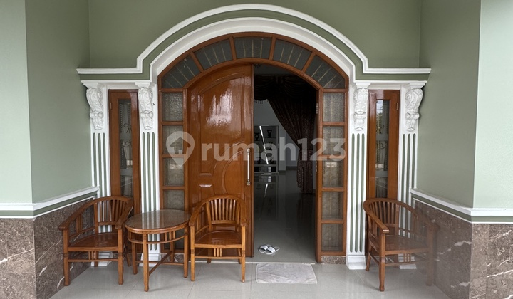 Luxury Tiban House for Sale