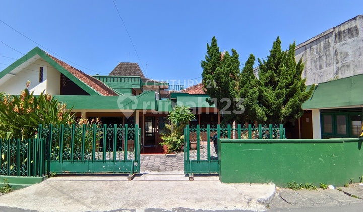 Rumah Full Furnish Di Demangan Baru Dekat Debrito 1