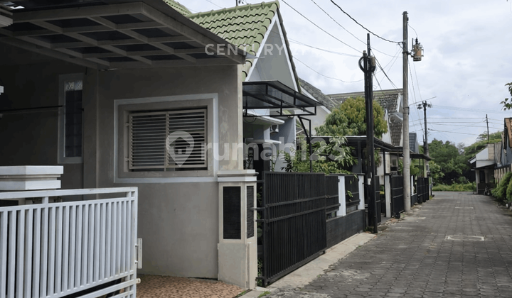 Rumah Dalam Perumahan Dekat Kampus Stpn Jl Godean