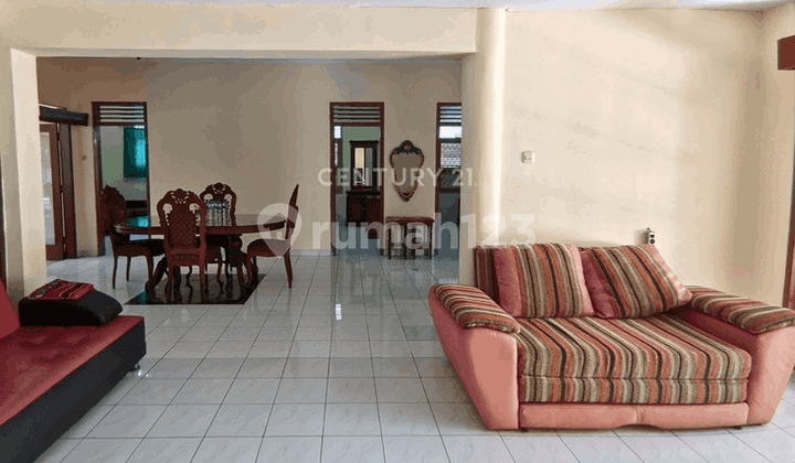 Dijual Rumah Induk Beserta Rumah Kos Di Demangan Baru Dekat Sma Debritto 2