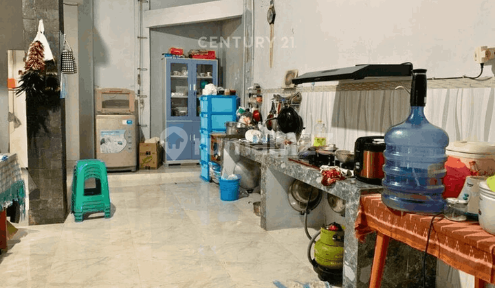 2-story house with a building area of 150 M2 in Jongke, near Hyatt Hotel 2