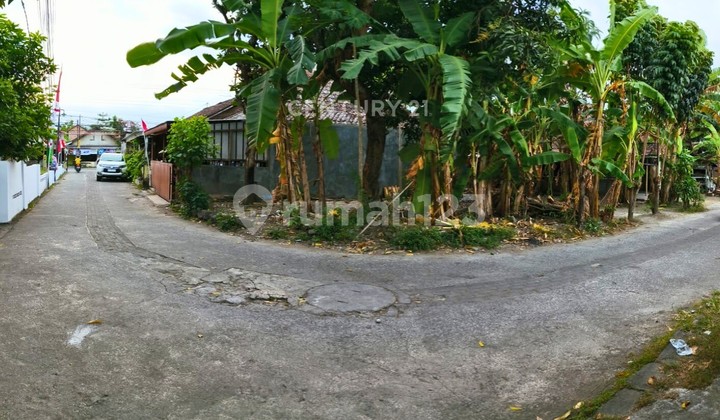 Tanah Hook Pekarangan di Kotagede Cocok untuk Hunian Tanah Hook Pekarangan di Kotagede Cocok untuk Hunian