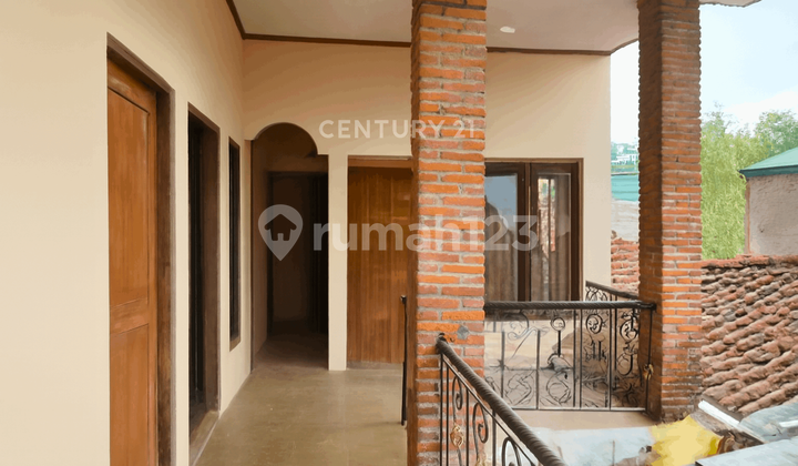 Rumah Induk Dan Kos Di Jalan Kaliurang Dekat Uii