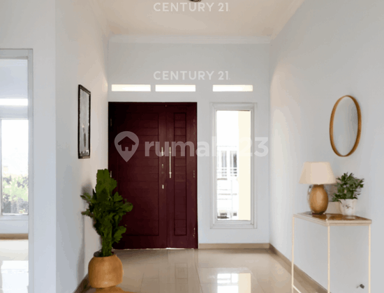 2-Story House on Jl Palagan 3, KT 3 KM, One Gate System Area 2