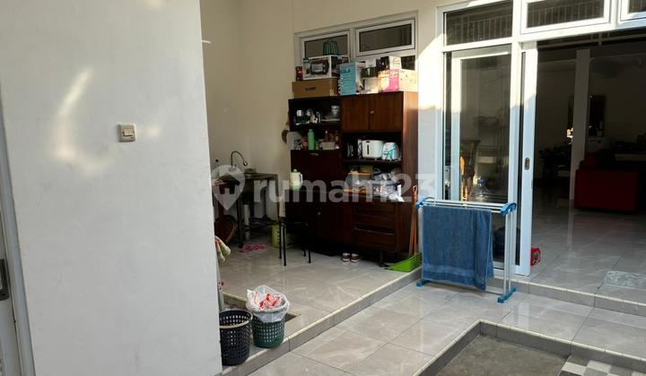 For Sale, Ready-to-Use Shophouse on Karanganyar Street, Tegal. 2