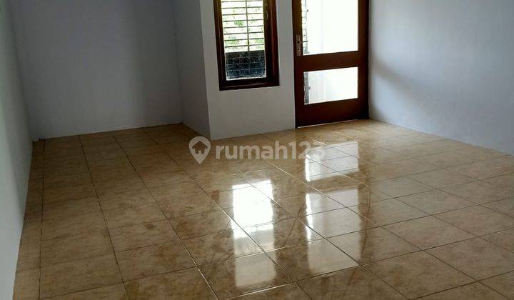 Jual Ruko 2 Lantai Siap Huni Jl Griya Mejasem Baru 2