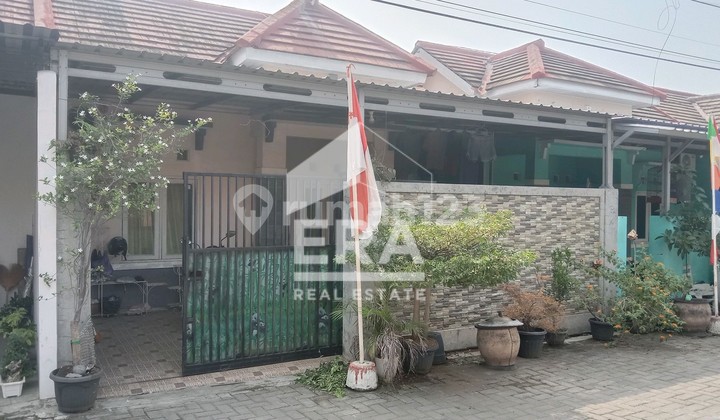 Ready-to-occupy house in Griya Satria Dampyak housing complex. 1
