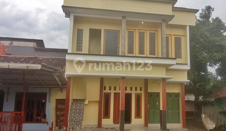 Rumah 2 Lantai Daerah Suradadi 