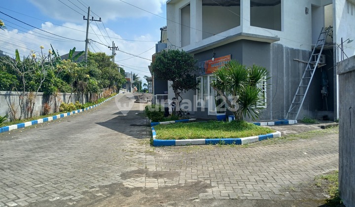 120 m2 Boarding House in Tunggulwulung, Malang Behind UMM 3 Malang Campus 2